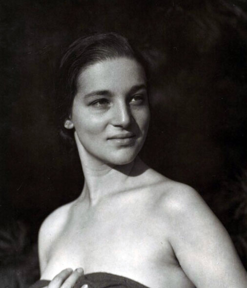 Ева Херман, 1926. Фото Альфреда Штиглица. NGA.