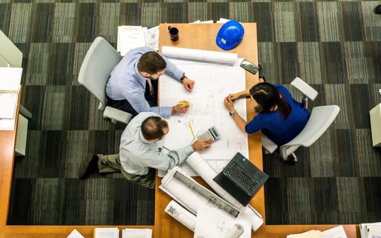 Informe-Salarios-Pixabay-e1525376490379