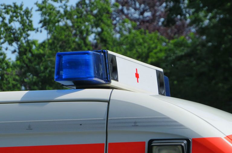 emergency-medical-services-6466689_1920