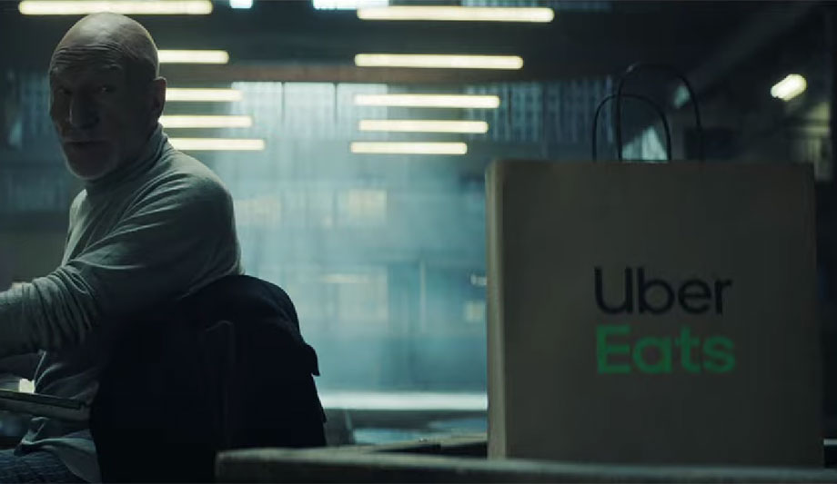 Руководитель Uber Eats извинился за психологическую травму у собак, которую вызвала реклама