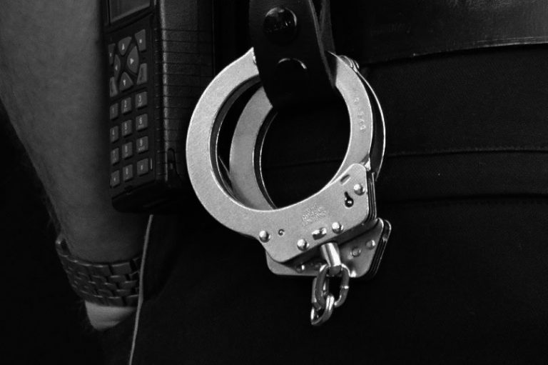police-378255_1920