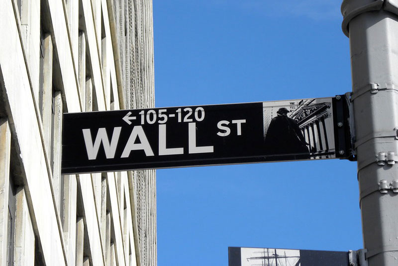 Средний размер бонуса на Уолл-стрит достиг рекордного уровня в $257,5 тысяч