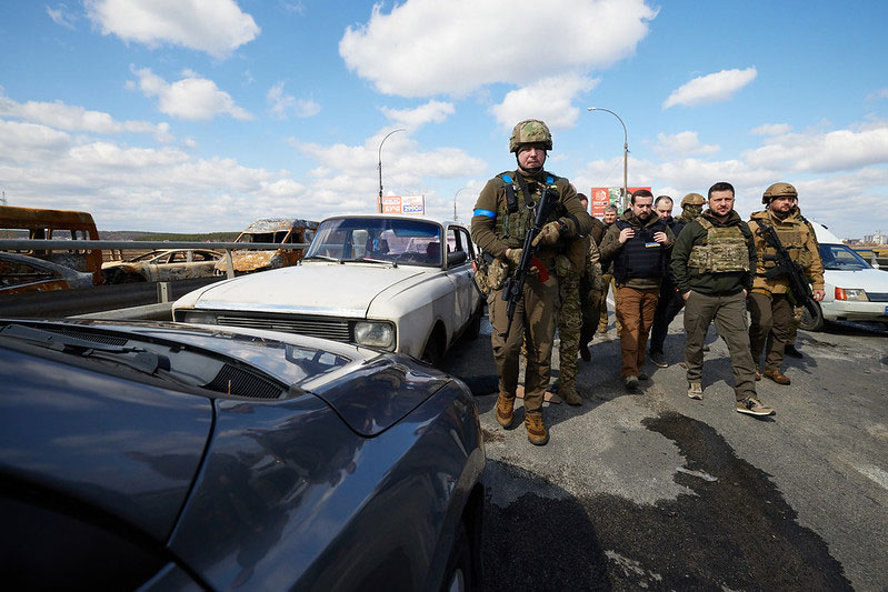 В Украину начали прибывать поставки из партии "мощных вооружений"