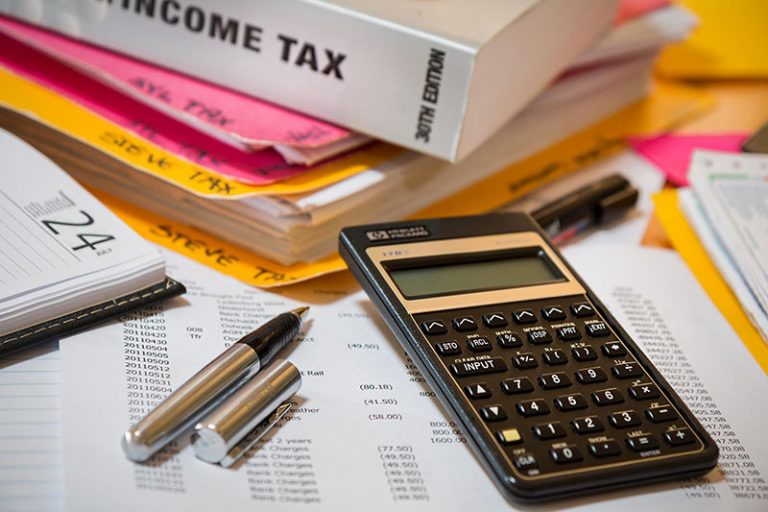 income-tax-g6ad17baef_1920