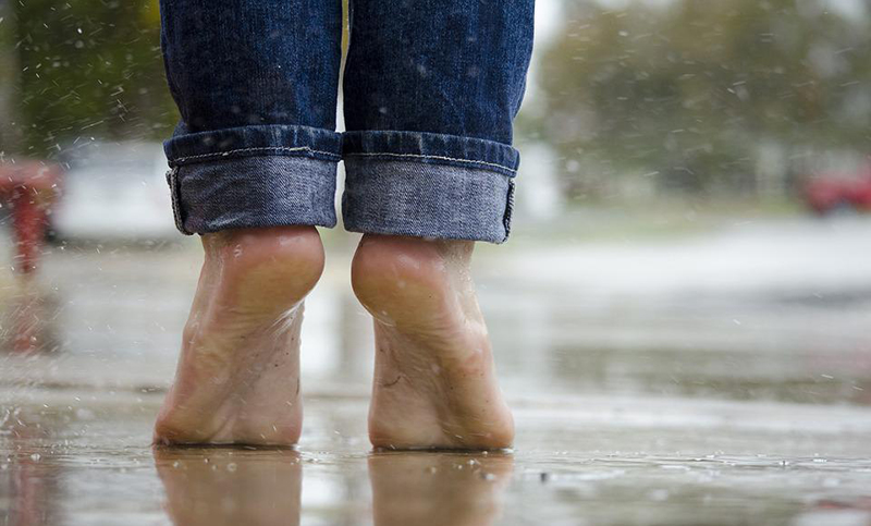 Четыре симптома в ногах, которые могут оказаться "первыми подсказками", сигнализирующими о смертельной онкологии
