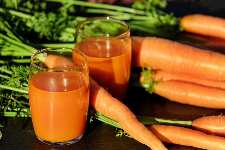 carrot-juice-g1f828e726_1920