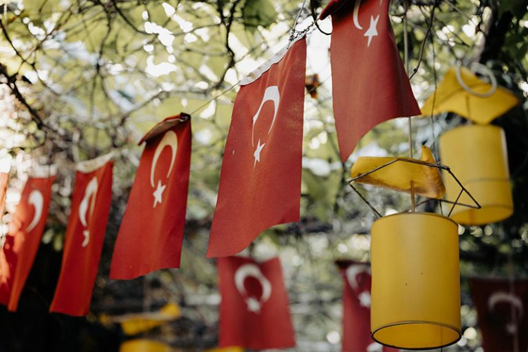 flag-6674409_1920