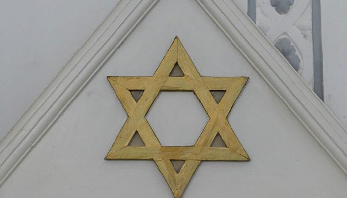synagogue-904527_1920