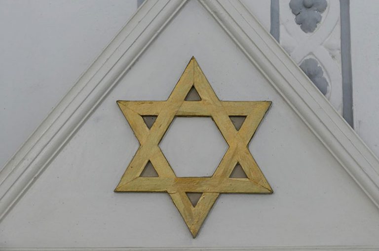 synagogue-904527_1920