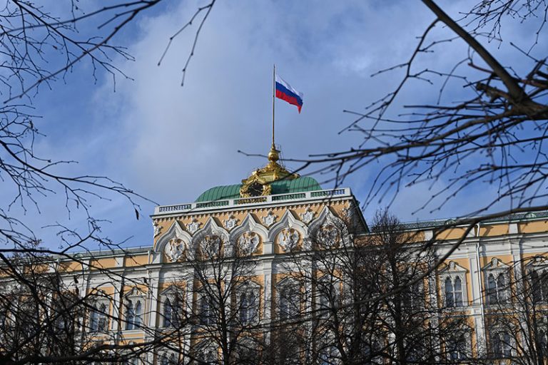 palace-g12dd06801_1920