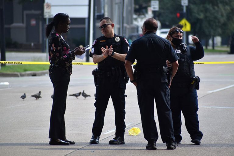 detectives-6828724_1920