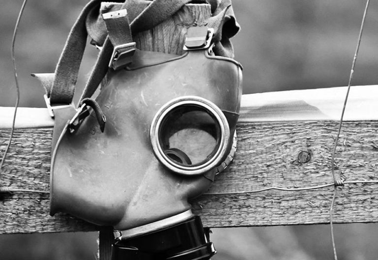 mask-467738_1920