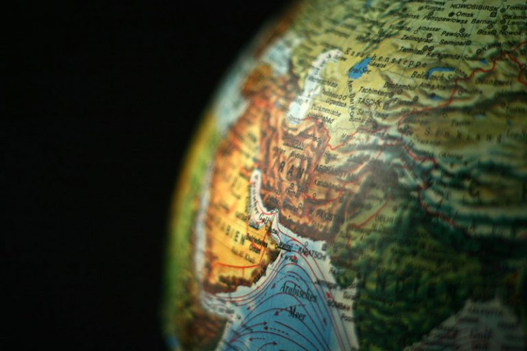 globe-g783ac98b6_1920