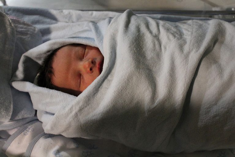 swaddled-1809228_1920
