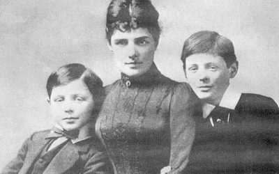 Jennie_Churchill_with_her_sons