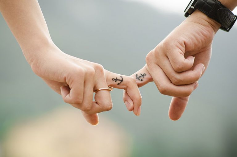 couple-g48cf4531b_1920