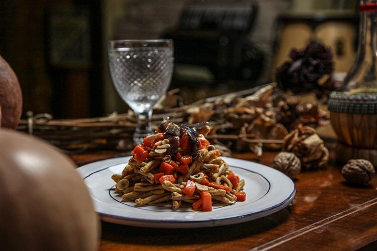italian-pasta-ge22c7d53c_1920