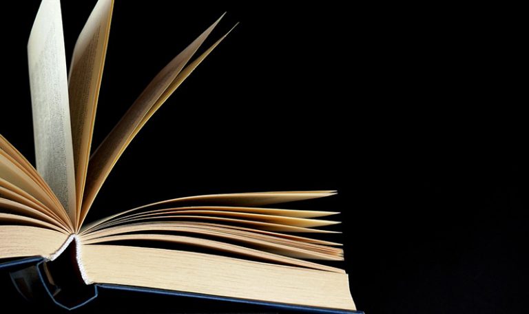 literature-3330647_960_720