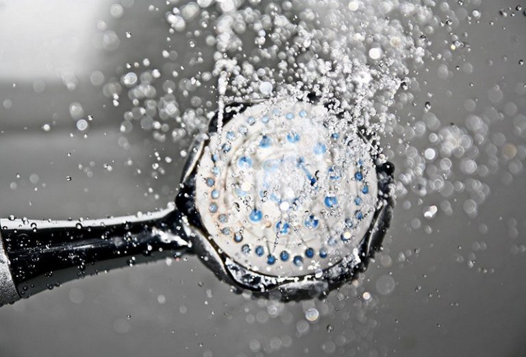 shower-g5c369216a_1280