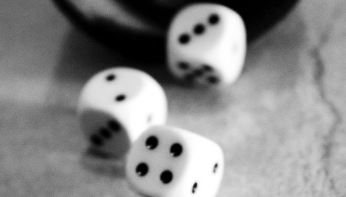 dice-g7babb8f8c_1920