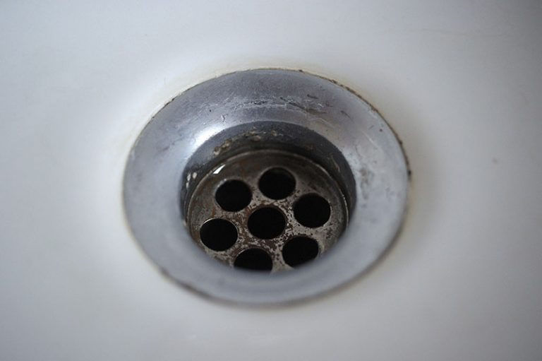 drain-g9db1fde29_1920