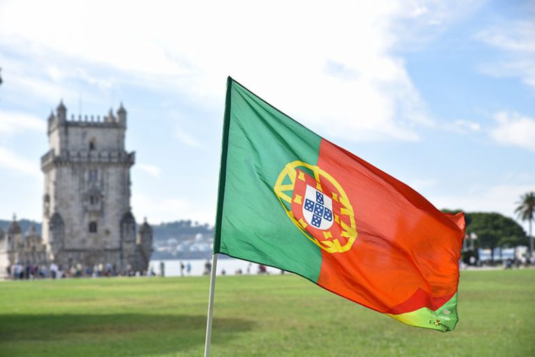 flag-gfa3e8de17_1920