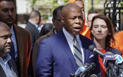 Essential_Workers_Parade_Plaque_(52036725263)