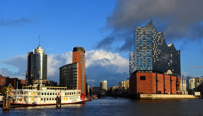 city-gef81e259a_1280