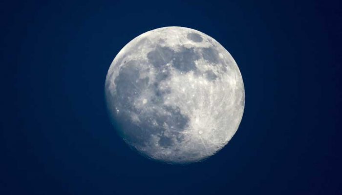 moon-5017507_1280