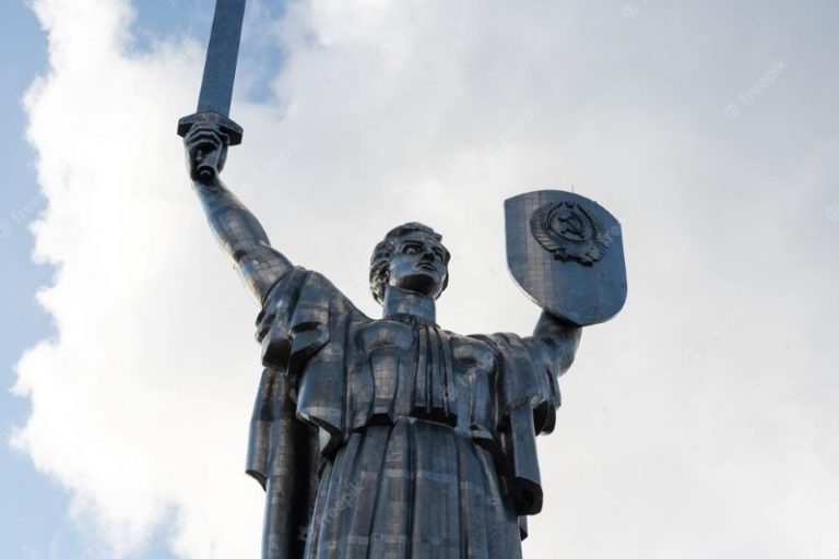 view-motherland-giant-steel-monument-sculpture-kiev-ukraine