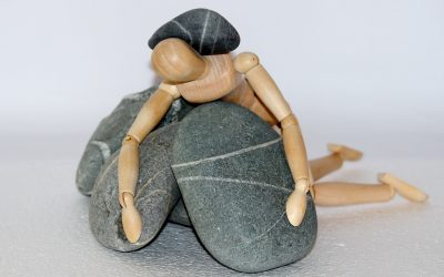 wooden-figure-980784_1280