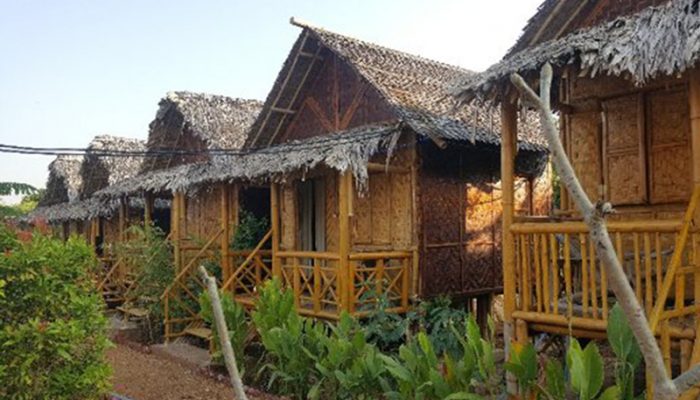 bamboo-house-bagan-myanmar