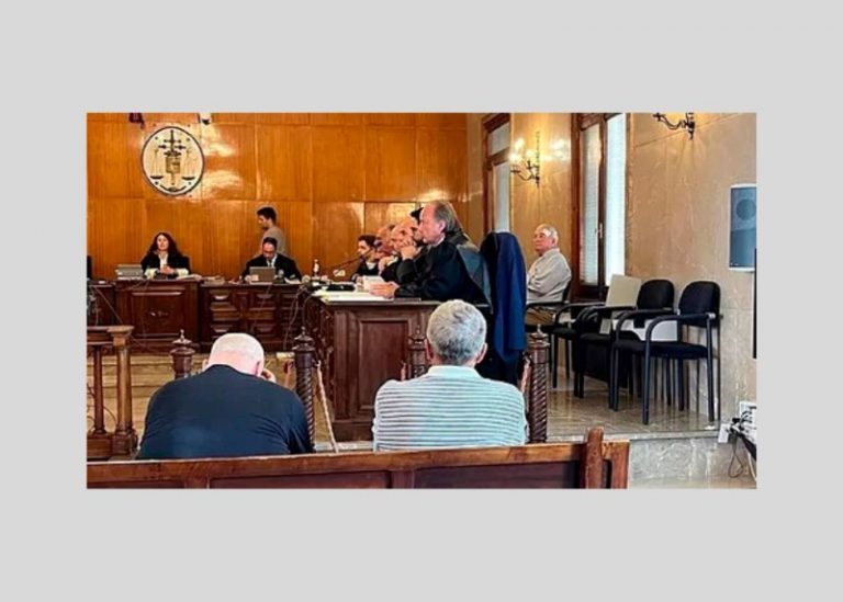 Снимок судебного процесса, состоявшегося на Майорке
