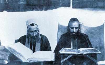 Yemenite_Jews_studying_Torah_in_Sana’a
