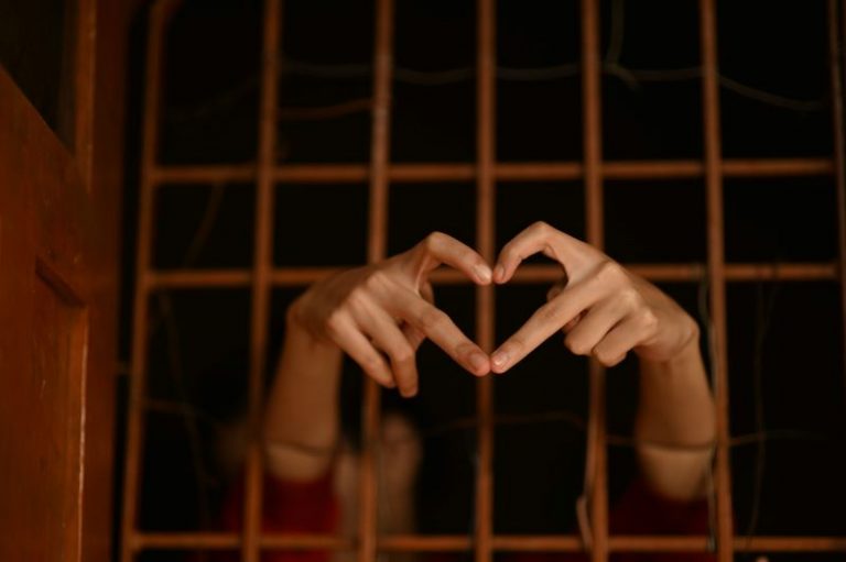 rajesh-rajput-Sw8LdXgIsUY-unsplash