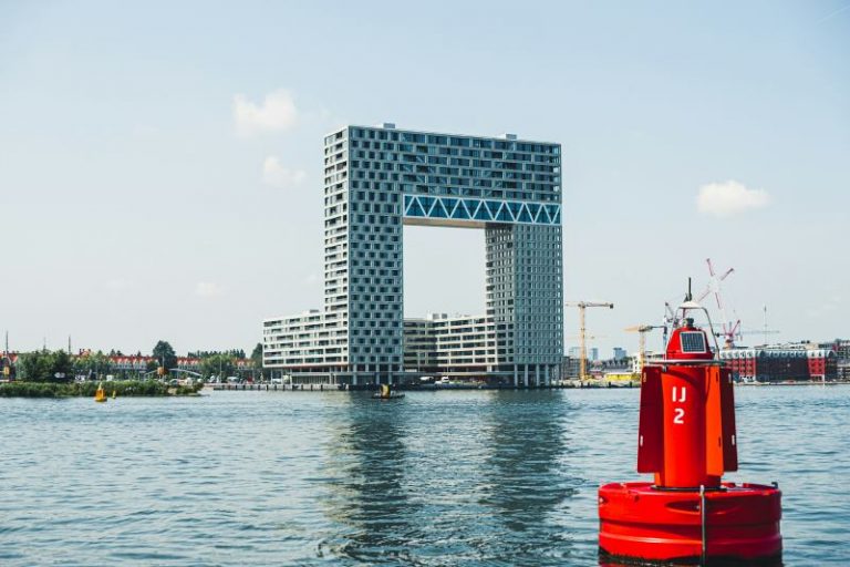 moritz-kindler-TNsEuO34lTE-unsplash