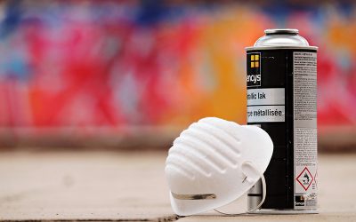 spray-cans-2738495_1280