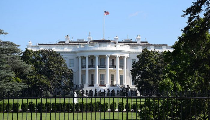 the-white-house-5997654_1280