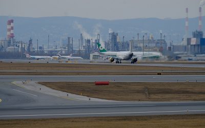 airport-7129854_960_720