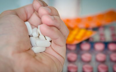 medications-257344_1280