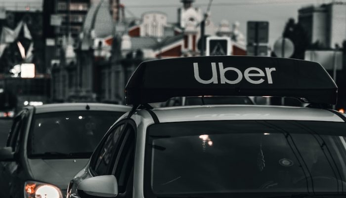 viktor-avdeev-Gk3apXDUZiI-unsplash