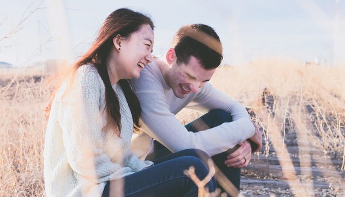 couple-1838940_1280