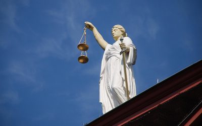 case-law-677940_1280