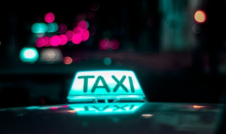 daniel-monteiro-47VpDiZzzEQ-unsplash