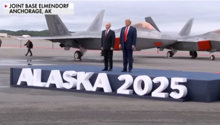 FireShot Capture 024 – (160) The first thing Trump did to Putin signaled ‘VERY SERIOUS CON_ – [www.youtube.com]