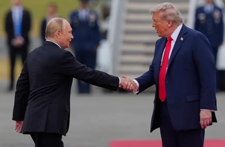 FireShot Capture 025 – (160) ‘TWISTED EYES’_ Putin has an ‘incredibly high’ pain threshold_ – [www.youtube.com]