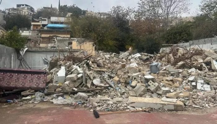 085723546-369b1242-ca3b-476e-b626-ea26c0223131