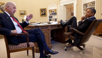 2048px-Barack_Obama_with_Joe_Biden_in_the_Oval_Office-1200×675