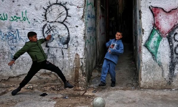 sionisty zastavliaut detei