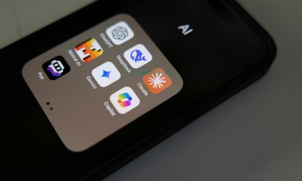 solen-feyissa-zQvPAtGxQh0-unsplash